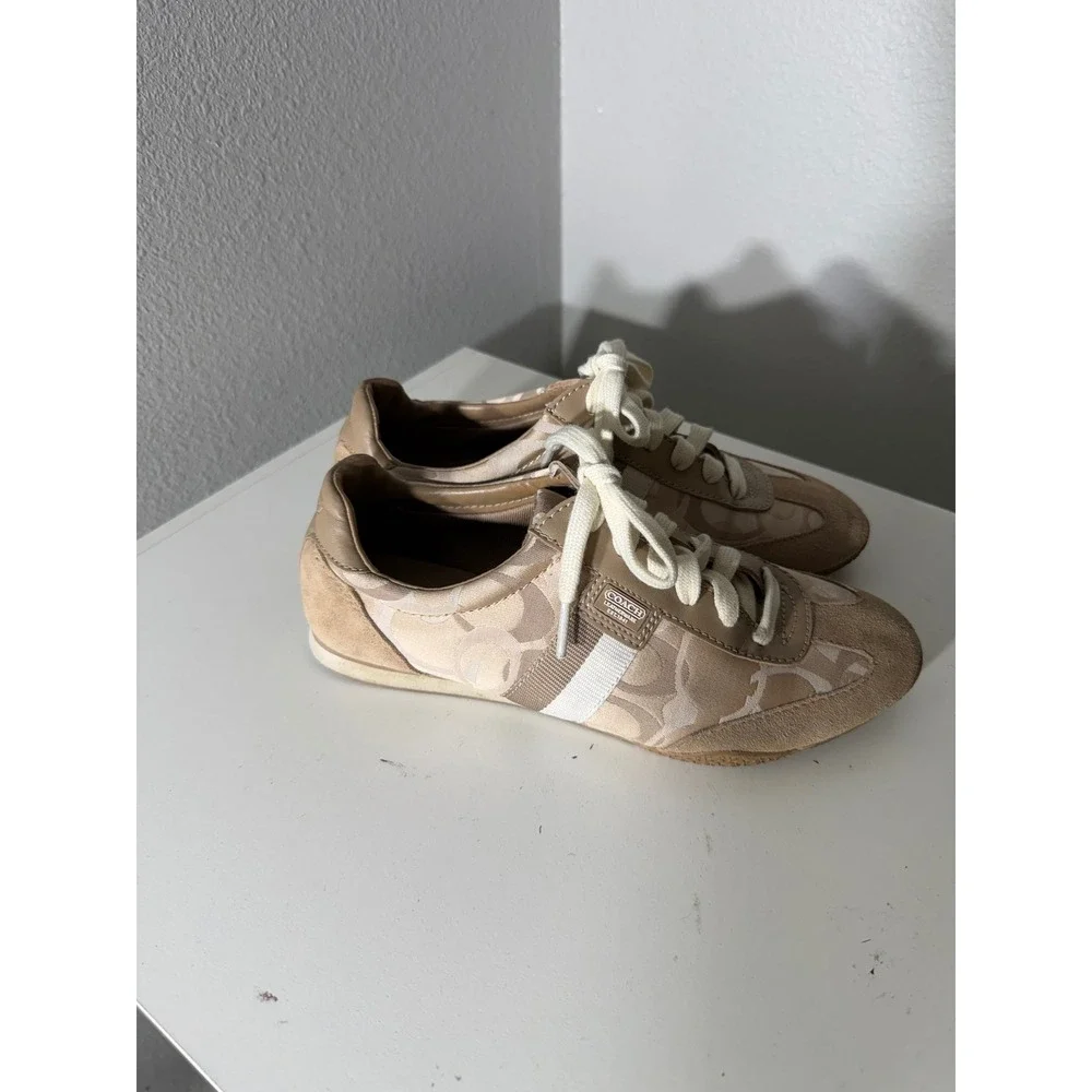 Coach Kinsley Q986 Women 7.5M Signature C Monogram Khaki Tan Suede Sneakers